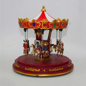 Ememme Polyresin Santa Clause Carousel ịchọ mma ekeresimesi nwere igbe egwu