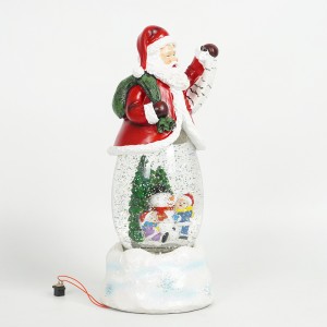 Wholesale noel BO water spinning Santa Claus musical led Christmas snow globe with Xmas snowman tree scene