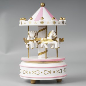 Xmas Carrossel decorative Eco plastic Xmas caja de musical method Merry Go Round na-atụgharị carousel inyinya igbe egwu maka ọrịre