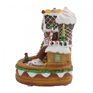 New arrival musical resin gingerbread house with LED light movement Christmas village 2024 Christmas decoration