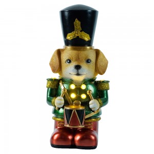 Wholesale LED Christmas Resin dog drummer statue resin crafts Mga dayandayan sa lamesa holiday nga mga regalo dekorasyon sa balay dekorasyon