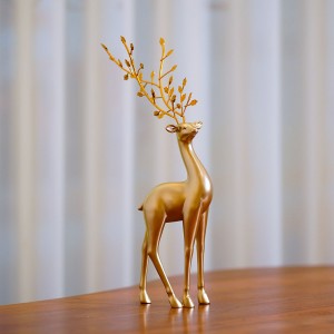 New Fihla Resin Deer Christmas Reindeer Mokhabiso Limpho Mokhabiso oa Letlapa la Keresemese