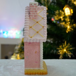 Resin LED House christmas gingerbread house CHRISTMAS DECORATION 2024 lighted gingerbread christmas candy house